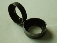 Magnetic fittings for spinning machine